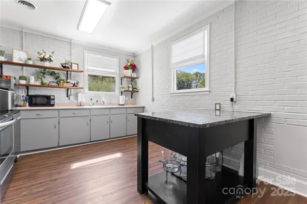 $1,150,000 | 36984 B Carter Road, New London, NC 28127