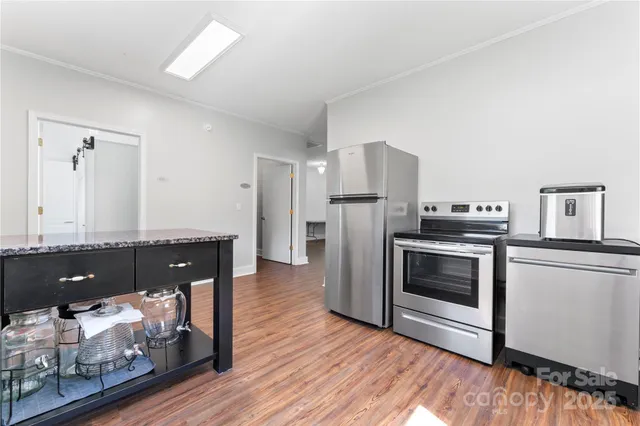 $1,300,000 | 36984 B Carter Road, New London, NC 28127