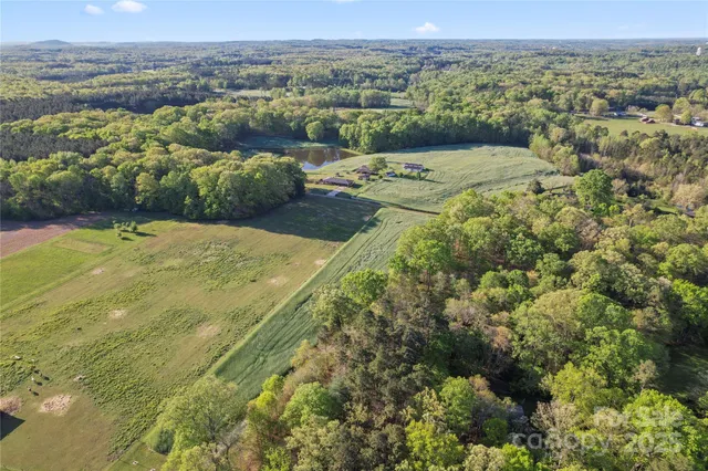 $1,300,000 | 36984 B Carter Road, New London, NC 28127