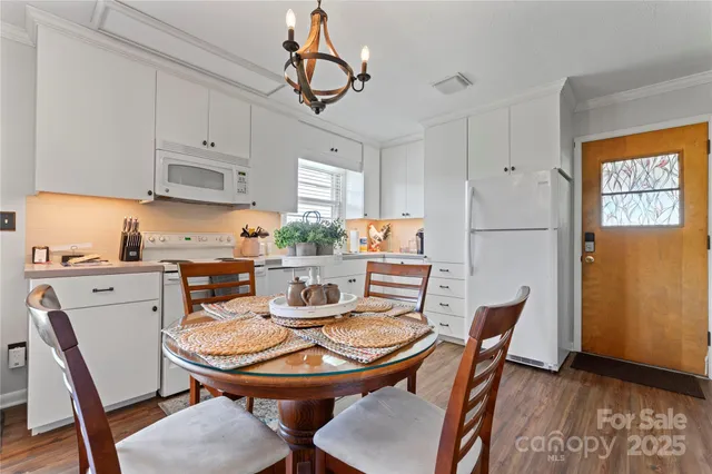 $1,300,000 | 36984 B Carter Road, New London, NC 28127