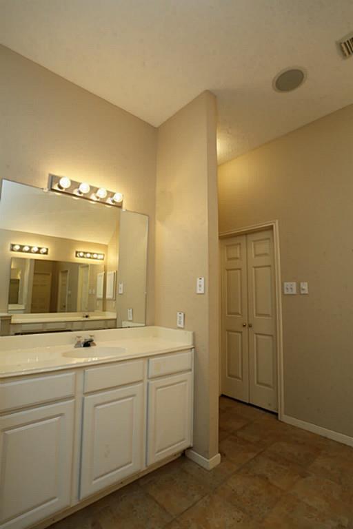 1718 Calmar Drive Spring, TX 77386 - Photo 14 of 26