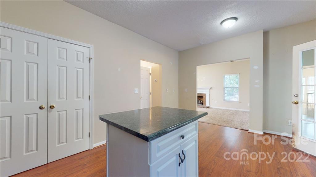 12443 Cardinal Point Road Charlotte, NC 28269 - Photo 13 of 36 Gallery Image 13