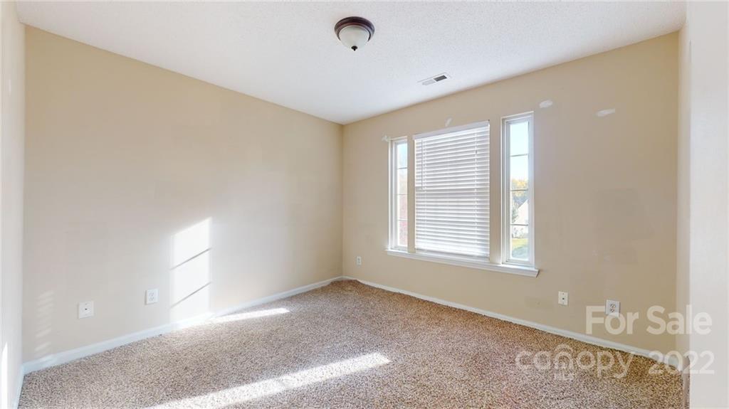 12443 Cardinal Point Road Charlotte, NC 28269 - Photo 19 of 36 Gallery Image 19