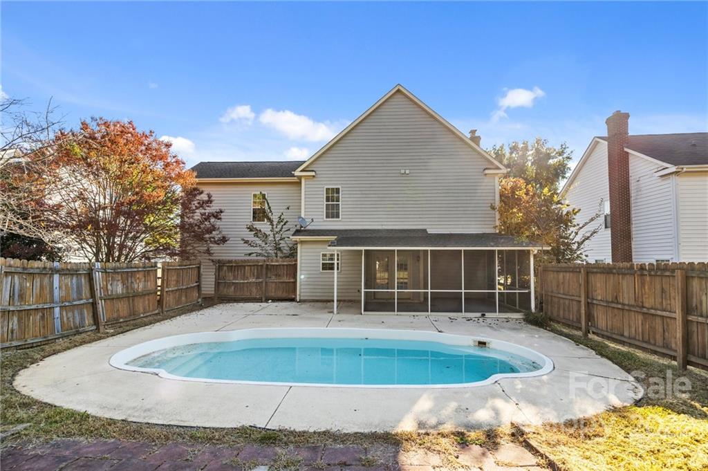 12443 Cardinal Point Road Charlotte, NC 28269 - Photo 30 of 36 Gallery Image 30