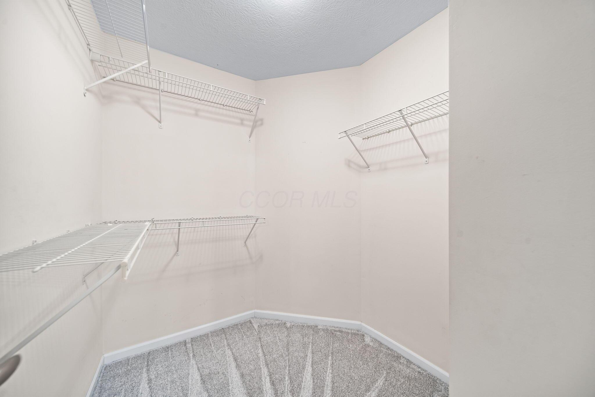 225 Stonegate Loop, Unit 225 Pataskala, OH 43062 - Photo 16 of 41 15-web-or-mls-A7409589-2