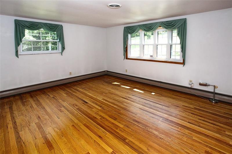 2443 Rochester Road Sewickley, PA 15143 - Photo 3 of 18 Gallery Image 3