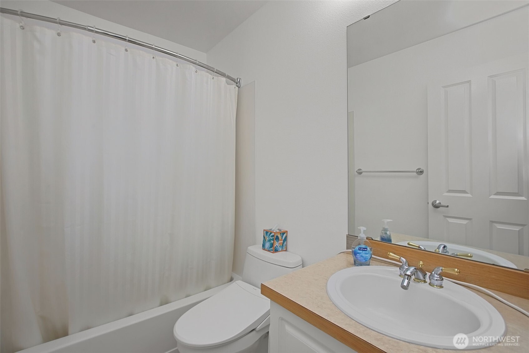 2300 Benson Road South, Unit 21 Renton, WA 98055 - Photo 29 of 40 Gallery Image 29