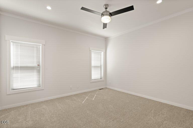300 Luman Road, Unit 181 Phoenix, OR 97535 - Photo 8 of 13