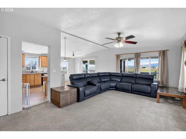 $375,000 | 47 Van Hoy Road, Goldendale, WA 98620