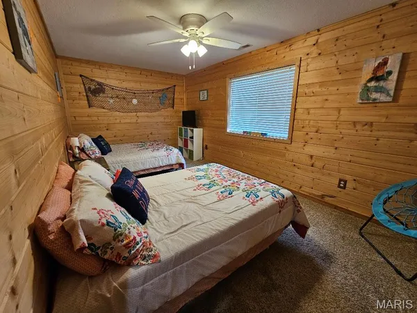 $199,900 | 736 Carter Street, Van Buren, MO 63965