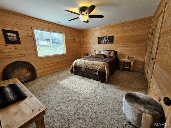 $199,900 | 736 Carter Street, Van Buren, MO 63965