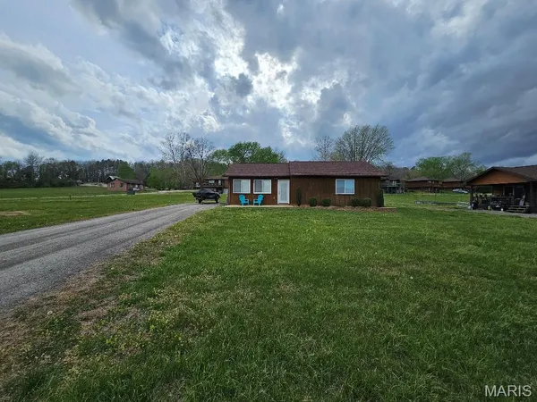 $199,900 | 736 Carter Street, Van Buren, MO 63965