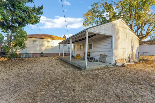 $260,000 | 1737 North Smith Street, Spokane, WA 99207