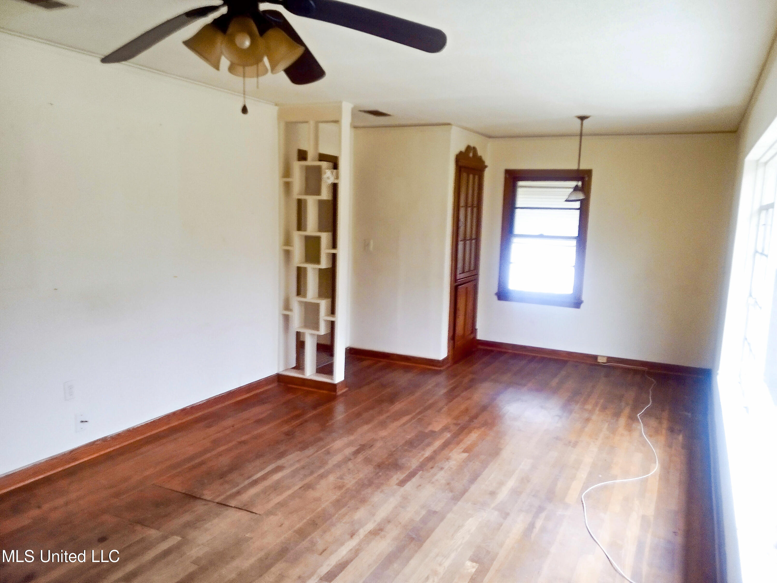 323 Sykes Road Jackson, MS 39212 - Photo 17 of 20 17 John Schardt
