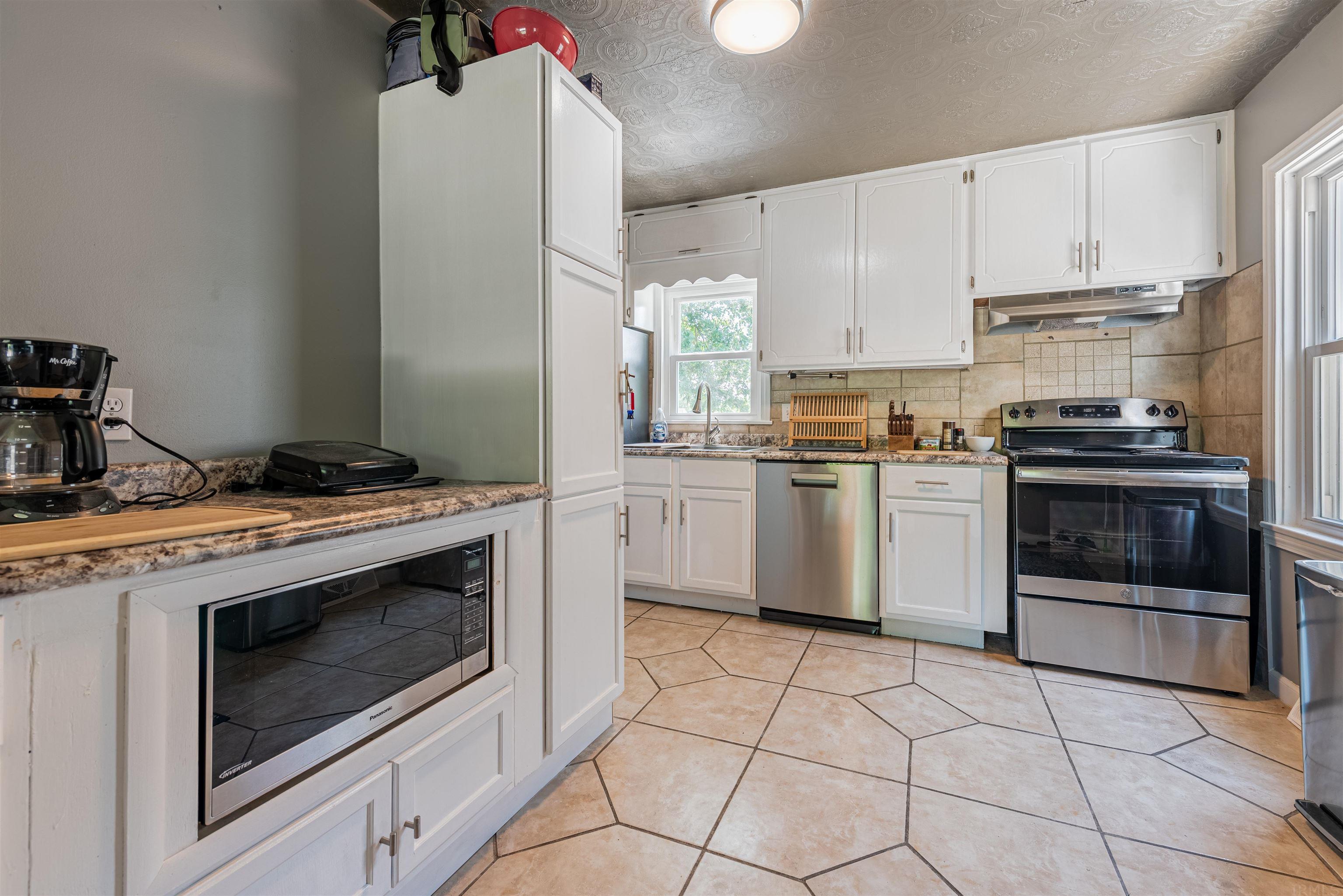 6304 St Joe Road Fort Wayne, IN 46835 - Photo 6 of 21