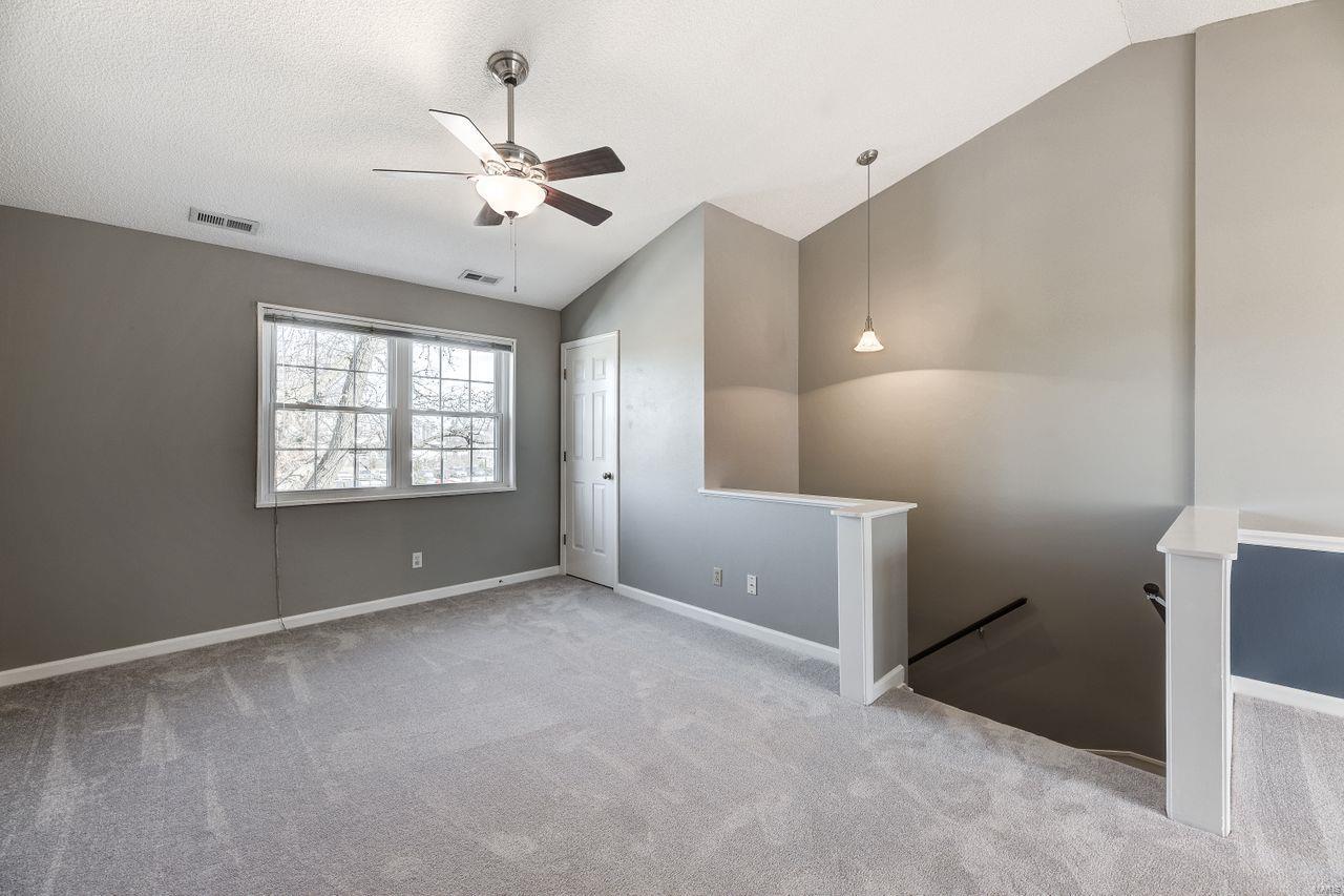 8834 Eager Road St. Louis, MO 63144 - Photo 2 of 22 Gallery Image 2