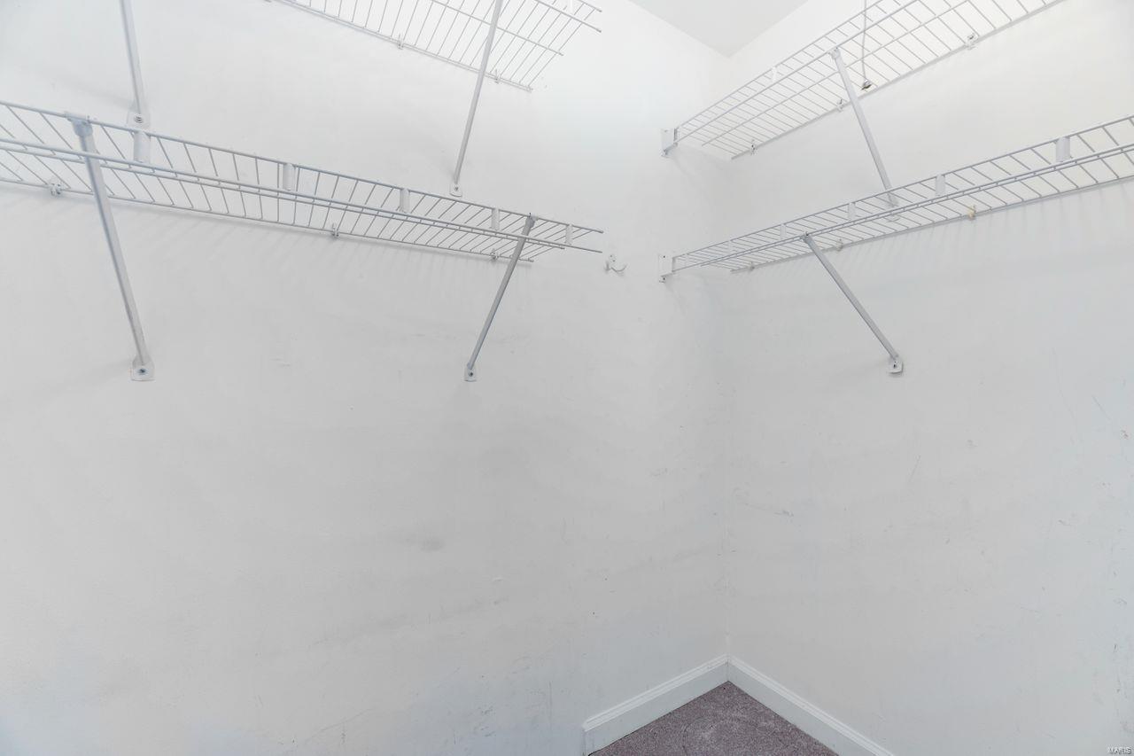 8834 Eager Road St. Louis, MO 63144 - Photo 13 of 22 Gallery Image 13