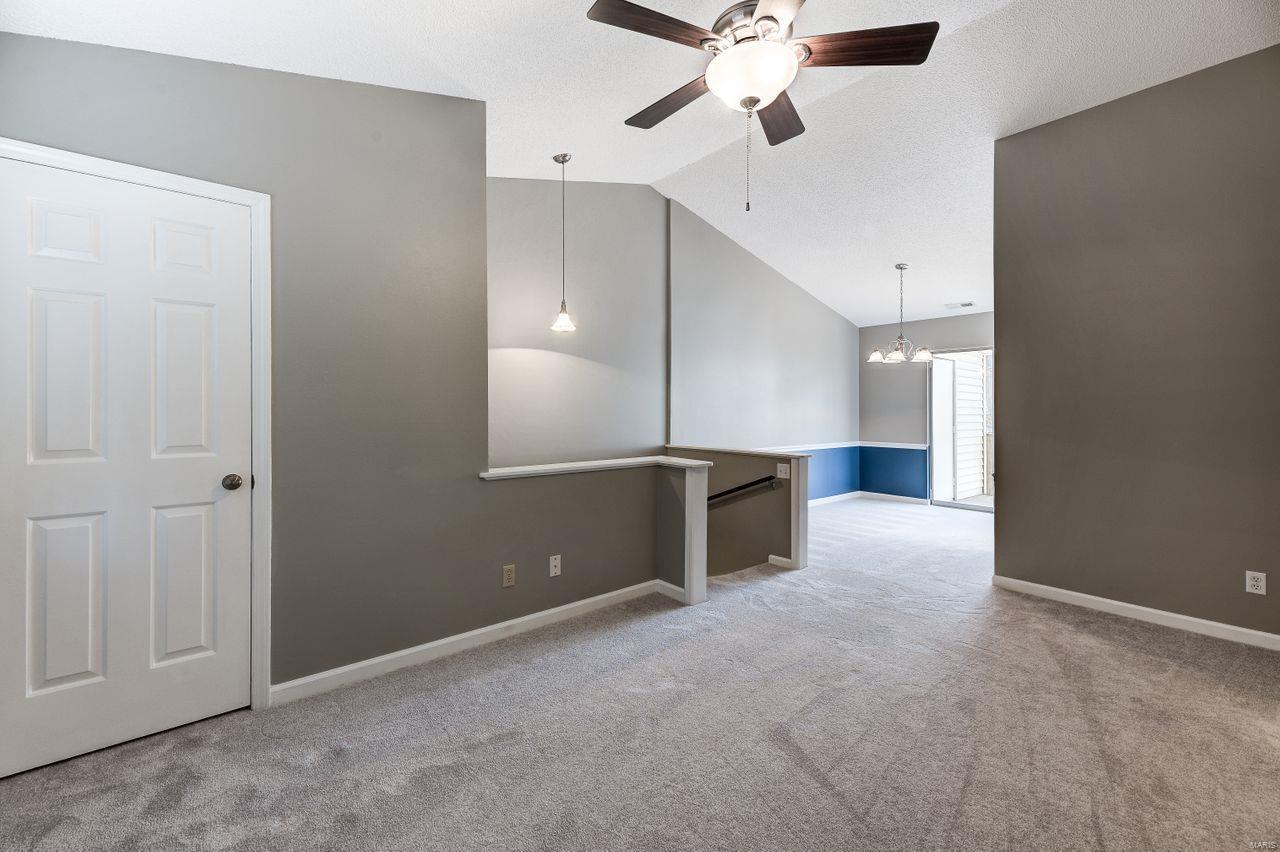 8834 Eager Road St. Louis, MO 63144 - Photo 3 of 22 Gallery Image 3