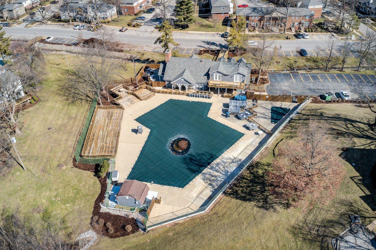 8834 Eager Road St. Louis, MO 63144 - Photo 21 of 22 Gallery Image 21