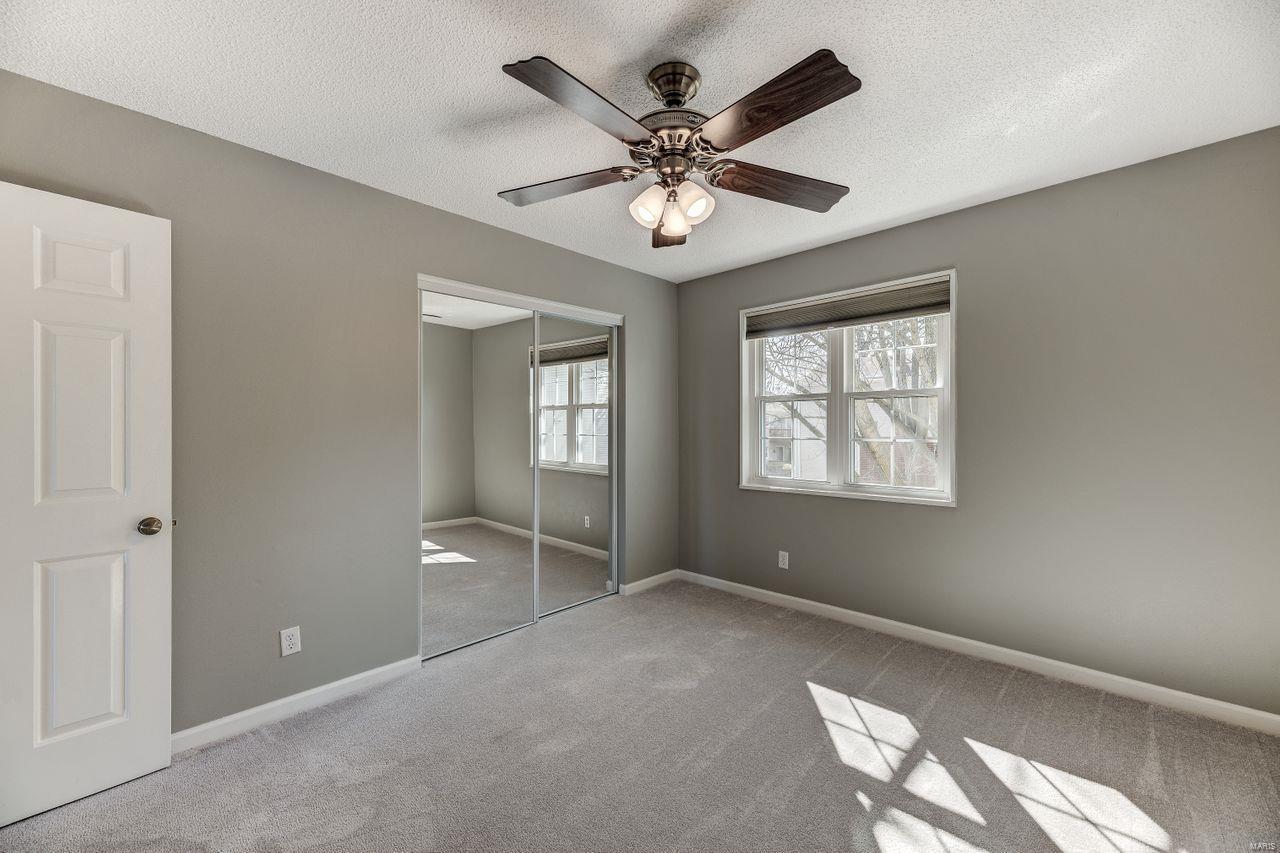 8834 Eager Road St. Louis, MO 63144 - Photo 9 of 22 Gallery Image 9