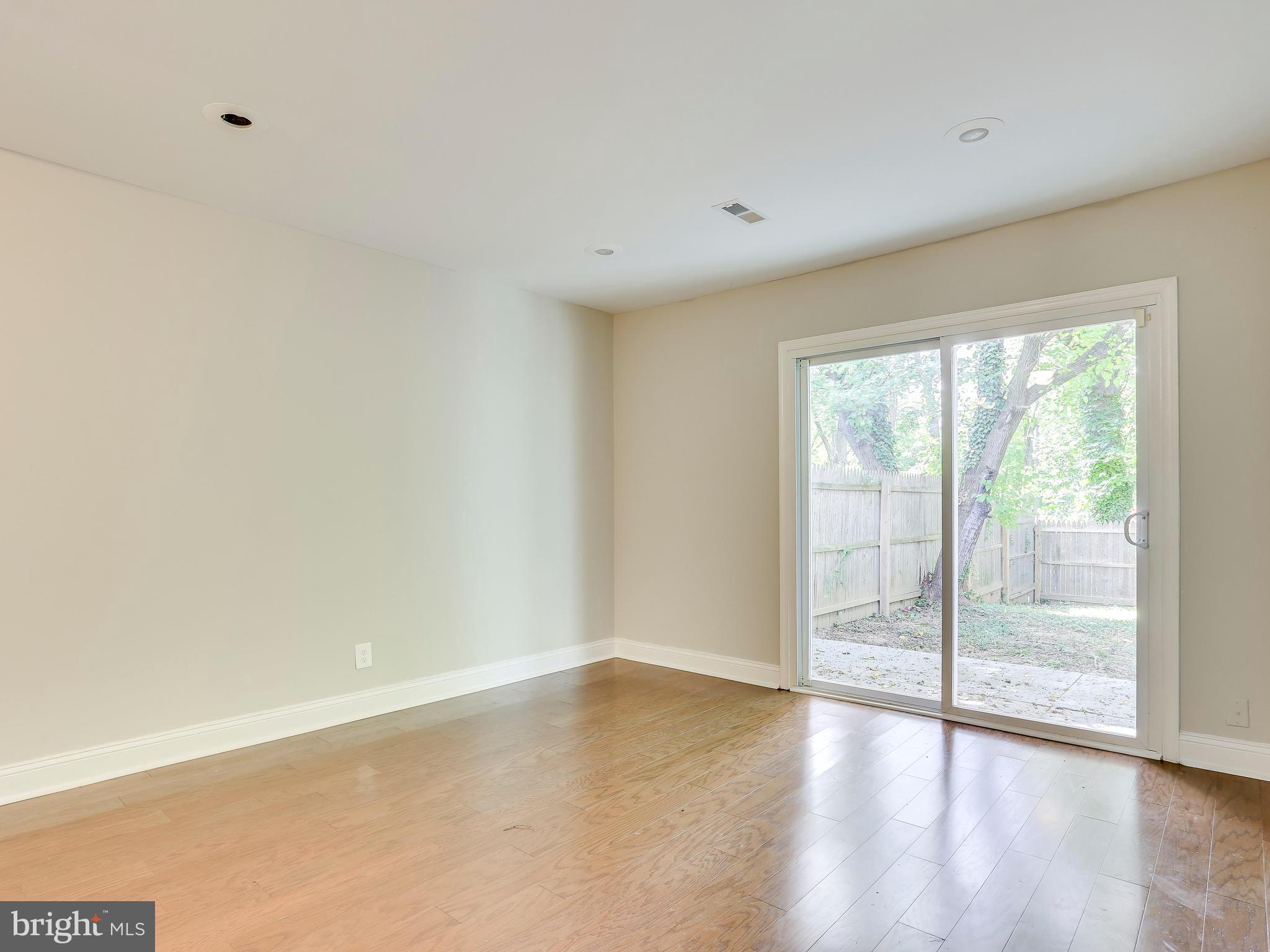 7631 Greenleaf Road Landover, MD 20785 - Photo 13 of 30 Dining Room