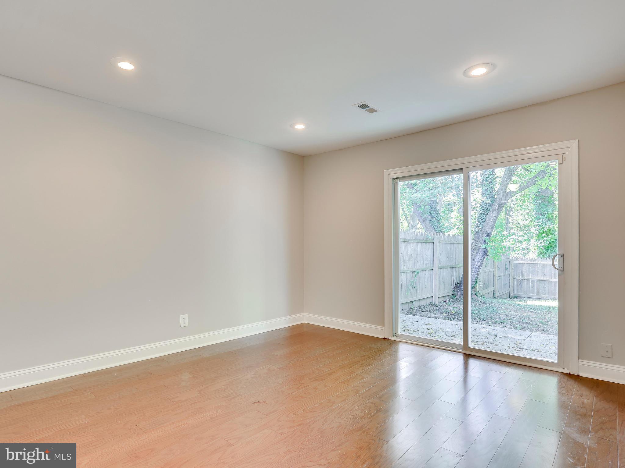 7631 Greenleaf Road Landover, MD 20785 - Photo 15 of 30 Dining Room