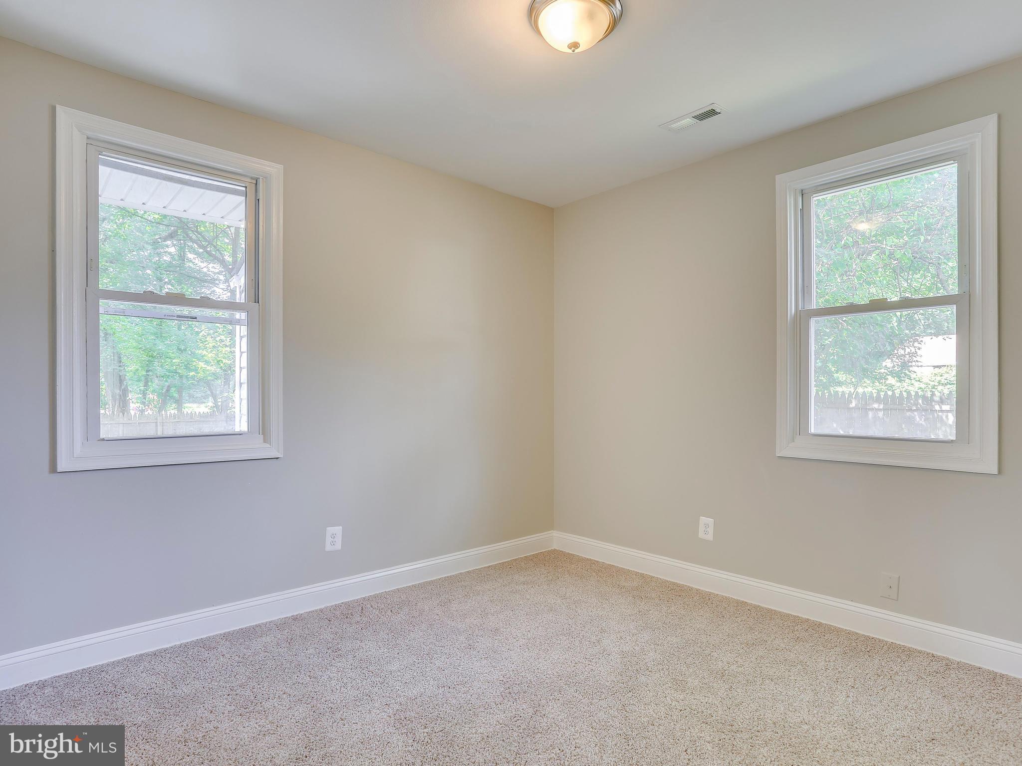 7631 Greenleaf Road Landover, MD 20785 - Photo 17 of 30 Bedroom