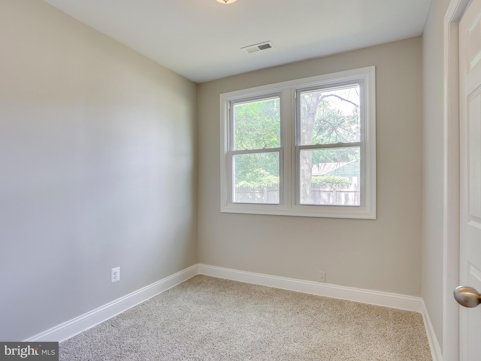 7631 Greenleaf Road Landover, MD 20785 - Photo 18 of 30 Bedroom