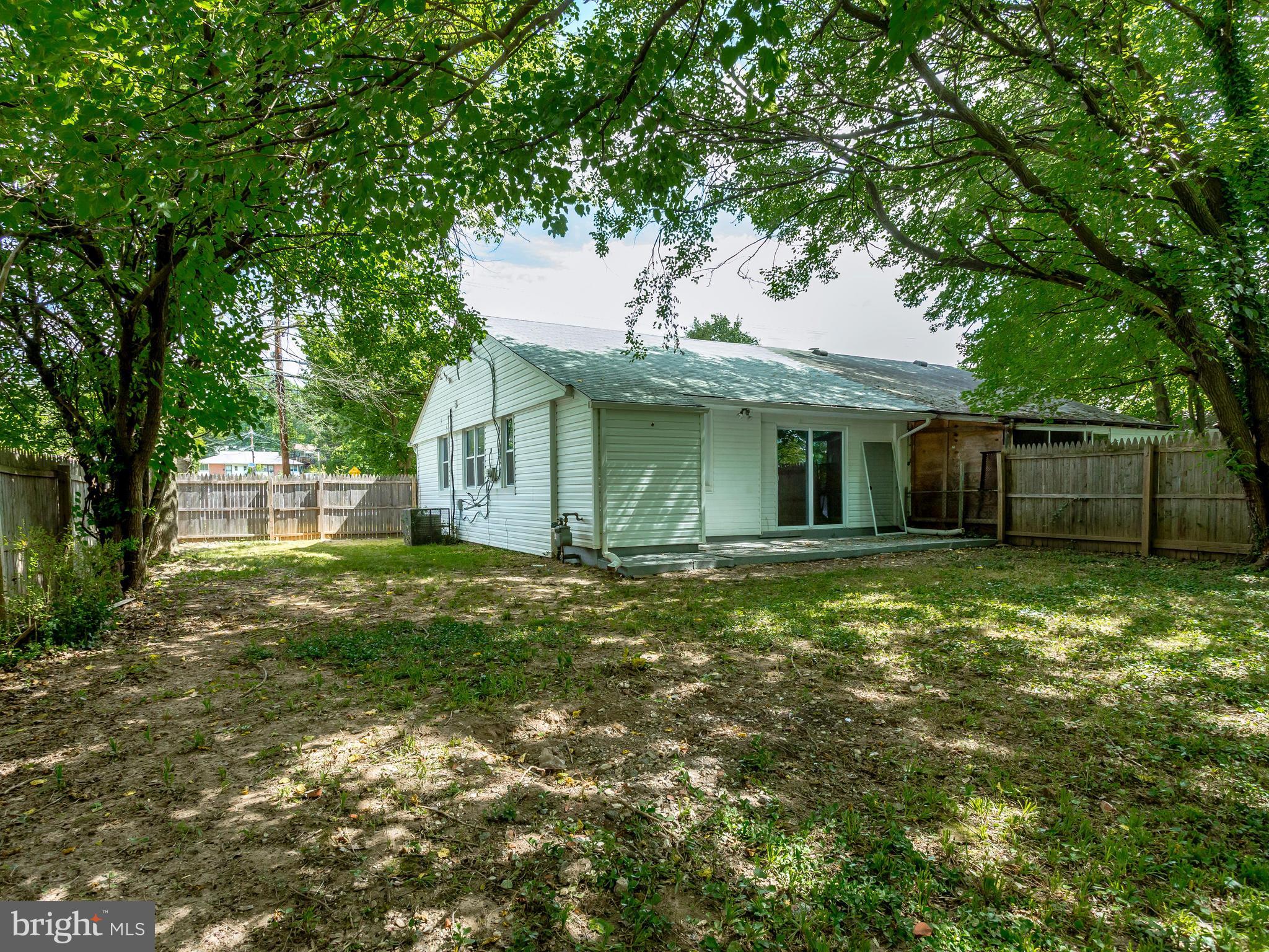 7631 Greenleaf Road Landover, MD 20785 - Photo 27 of 30 Exterior (Rear)