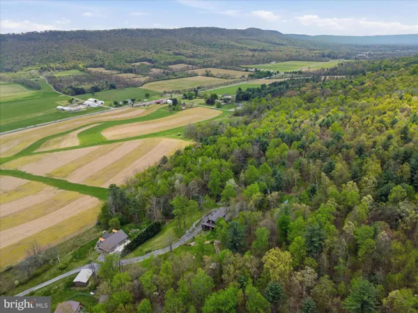 $435,000 | 477 Blackberry Lane, McConnellsburg, PA 17233