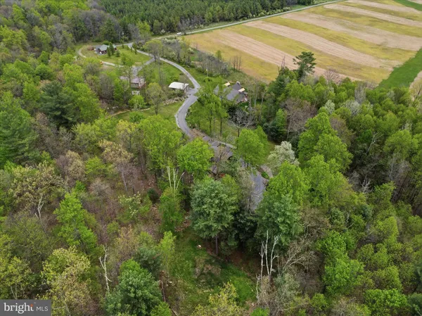 $435,000 | 477 Blackberry Lane, McConnellsburg, PA 17233