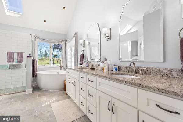 $770,000 | 474 Beaver Lane, Mount Jackson, VA 22842