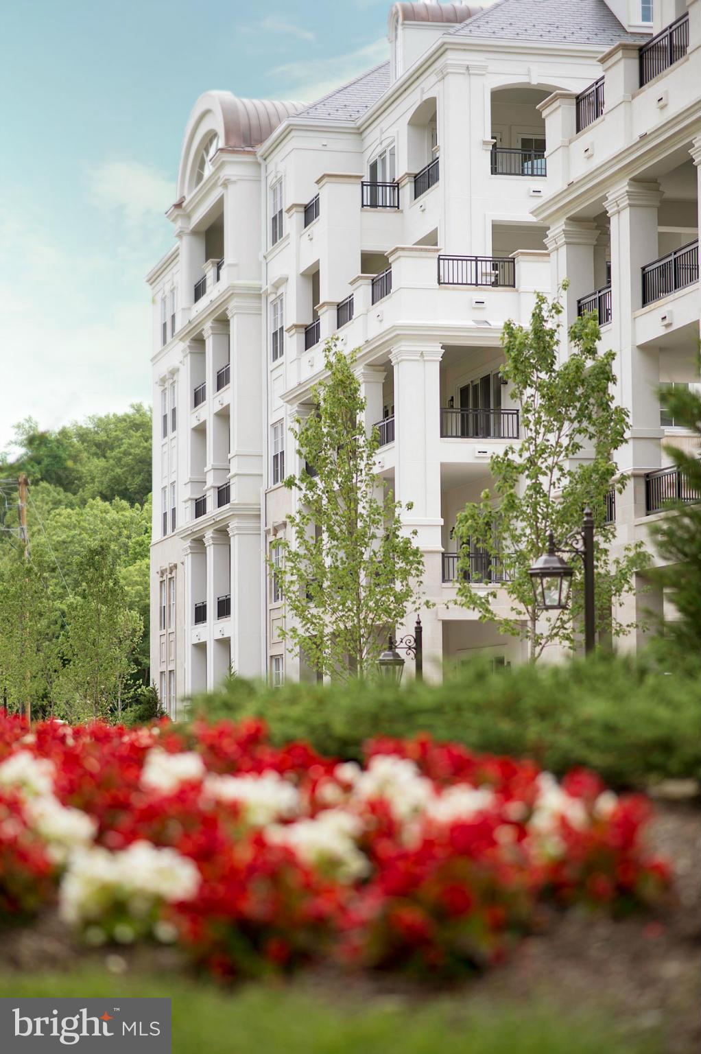 8121 River Road, Unit 442 Bethesda, MD 20817 - Photo 15 of 30 Exterior (General)