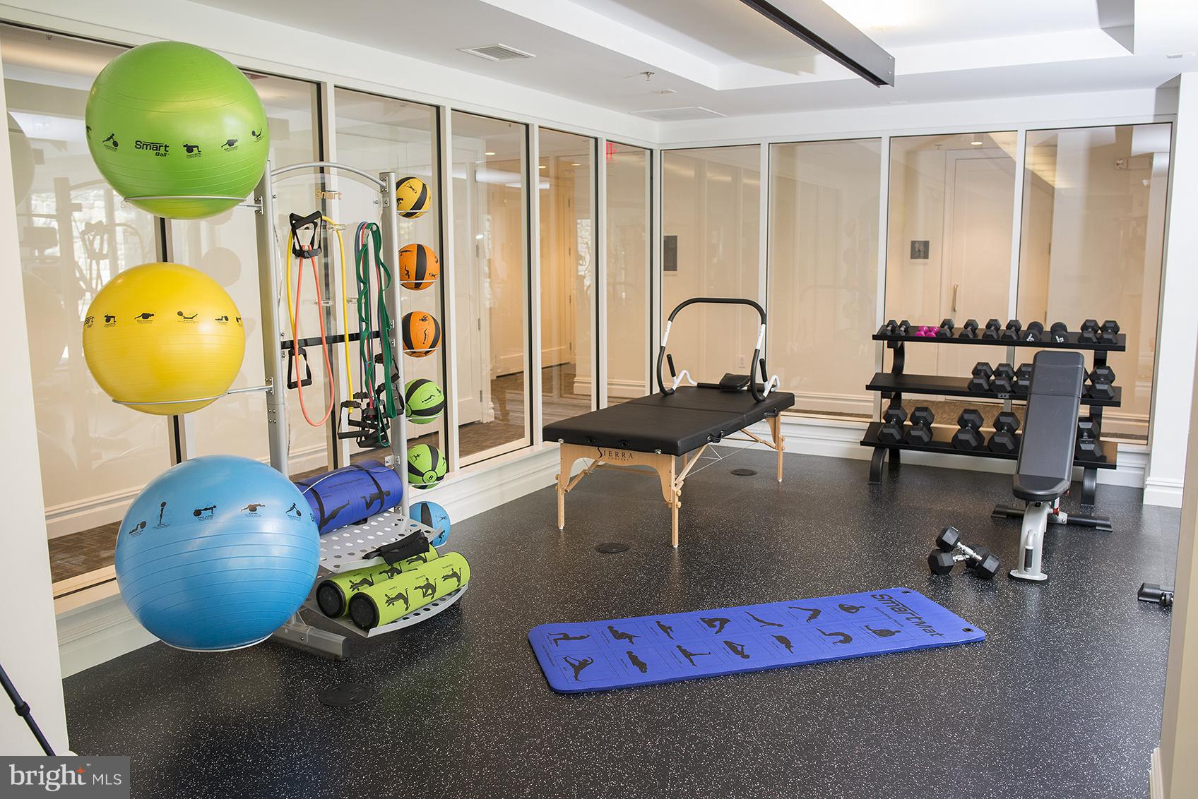 8121 River Road, Unit 442 Bethesda, MD 20817 - Photo 29 of 30 Community