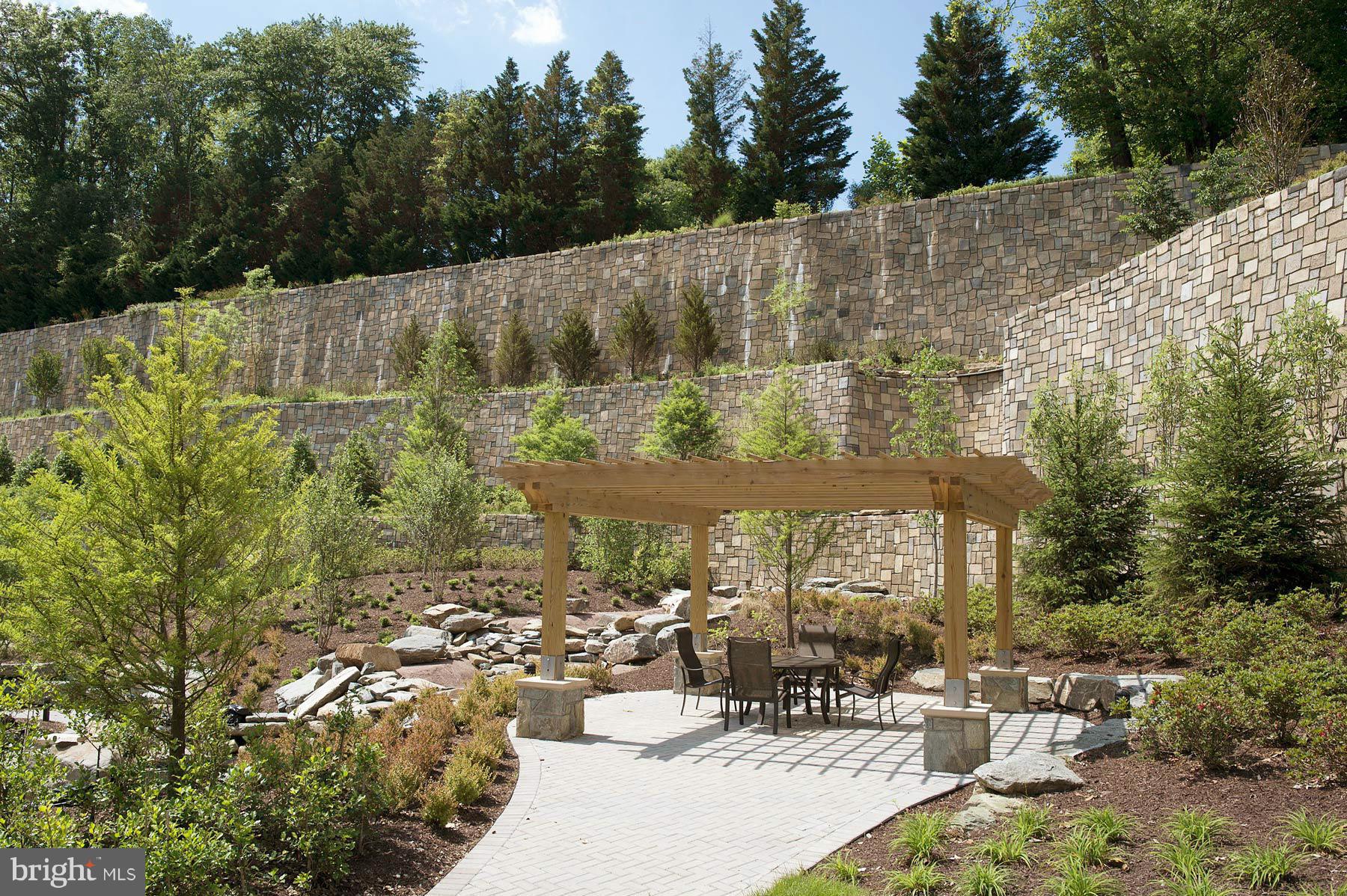 8121 River Road, Unit 442 Bethesda, MD 20817 - Photo 5 of 30 Exterior (General)