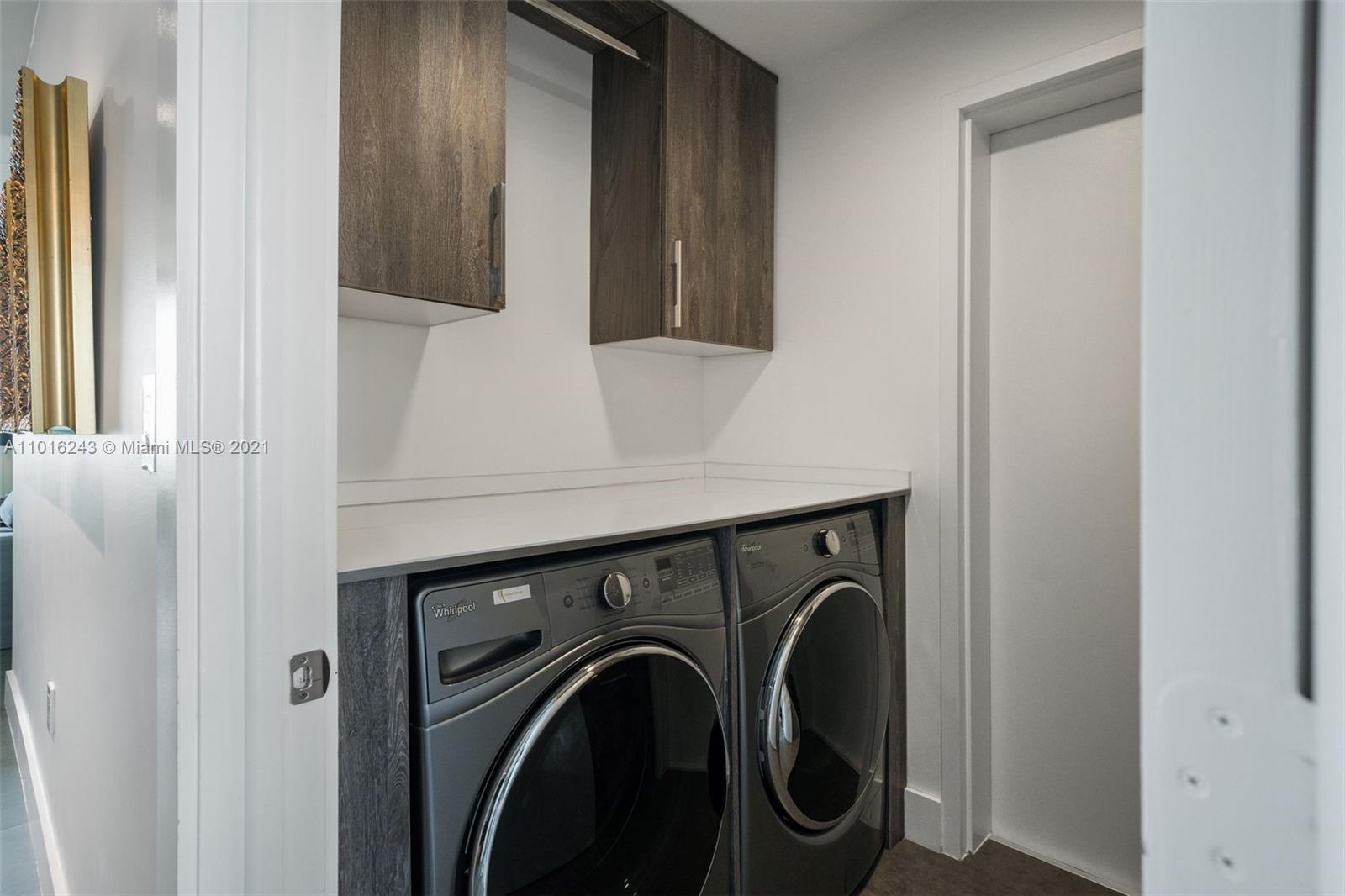 900 Biscayne Boulevard, Unit 3609 Miami, FL 33132 - Photo 15 of 35