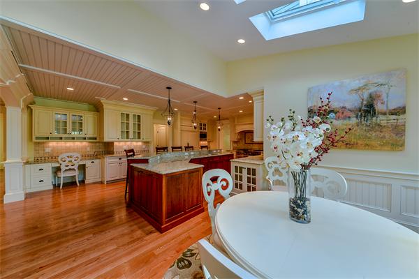 29 Edmunds Road Wellesley, MA 02481 - Photo 12 of 30