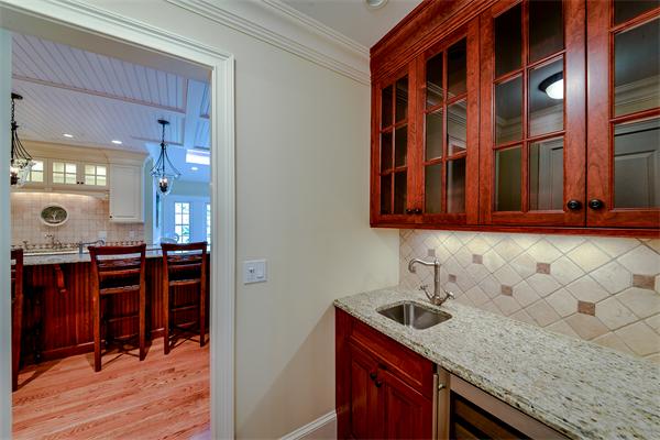 29 Edmunds Road Wellesley, MA 02481 - Photo 16 of 30