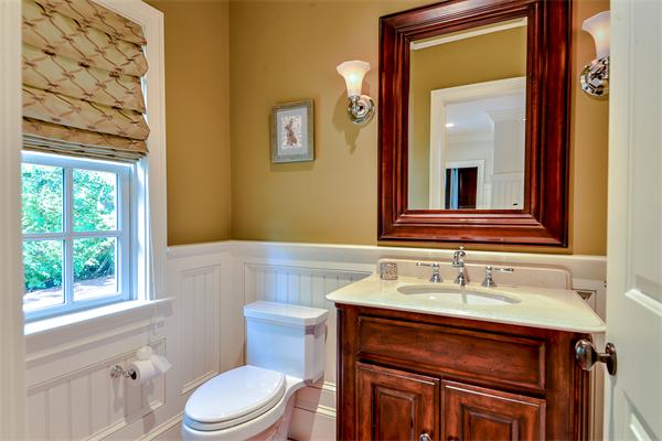 29 Edmunds Road Wellesley, MA 02481 - Photo 19 of 30