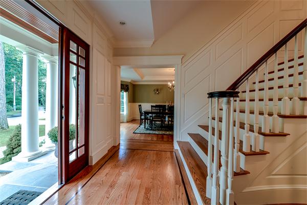 29 Edmunds Road Wellesley, MA 02481 - Photo 4 of 30