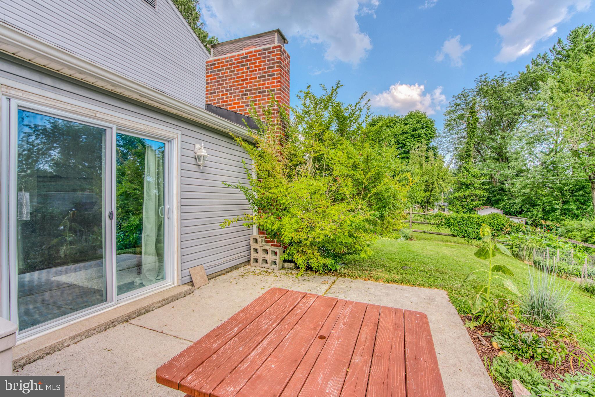 235 East Timonium Road Lutherville-Timonium, MD 21093 - Photo 39 of 40 Patio slider