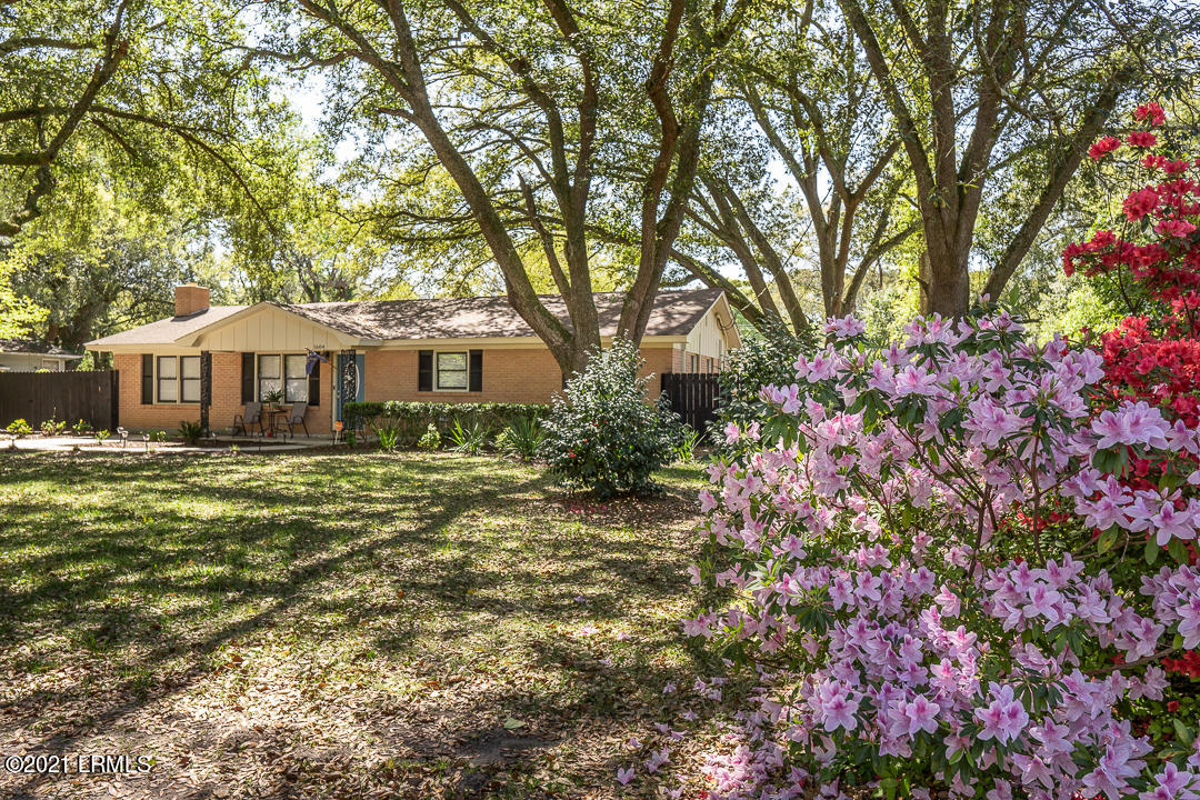 1604 State Rd S-7-424 Beaufort, SC 29902 - Photo 3 of 50 DSC03863