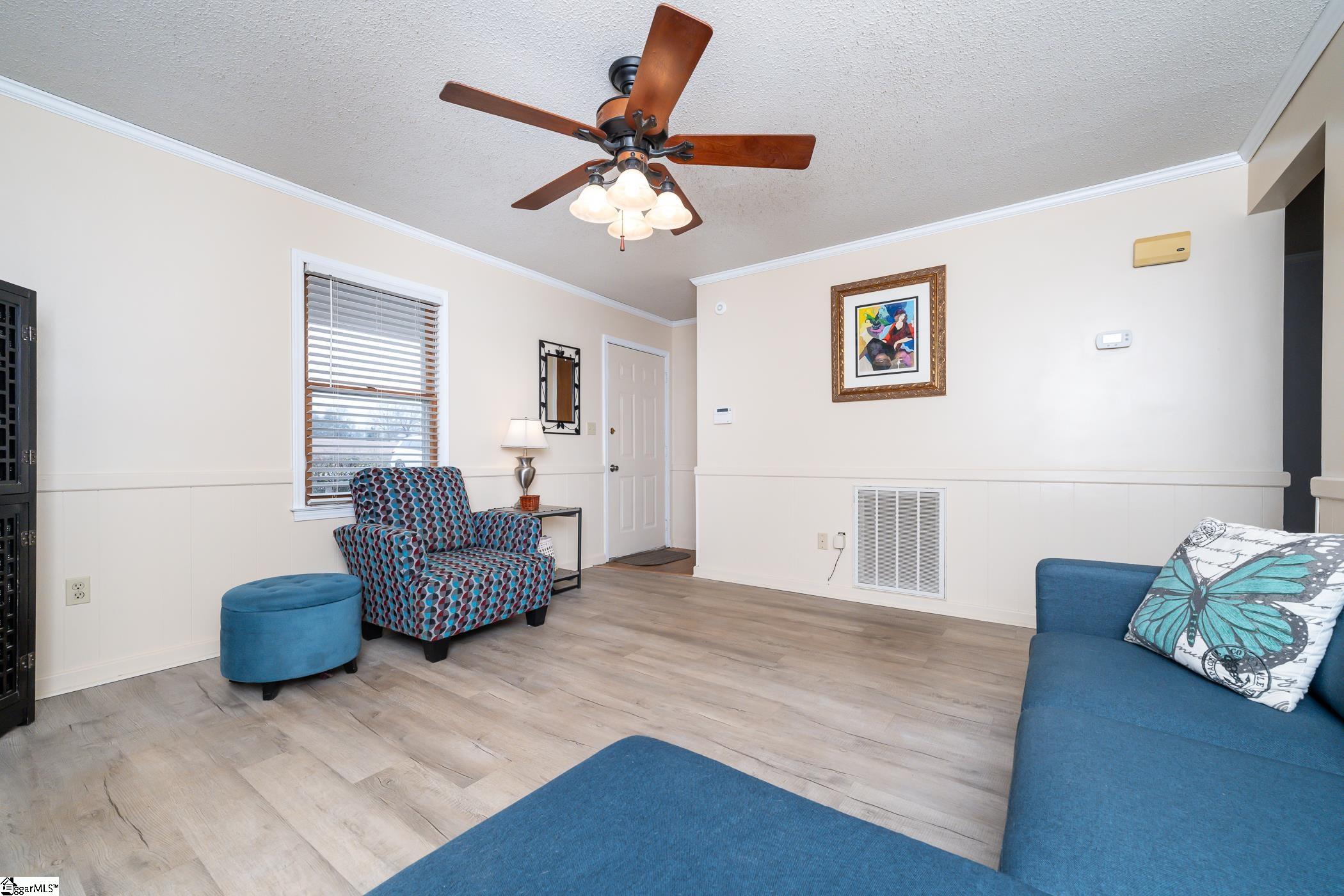 917 Whitten Road Anderson, SC 29621 - Photo 5 of 46