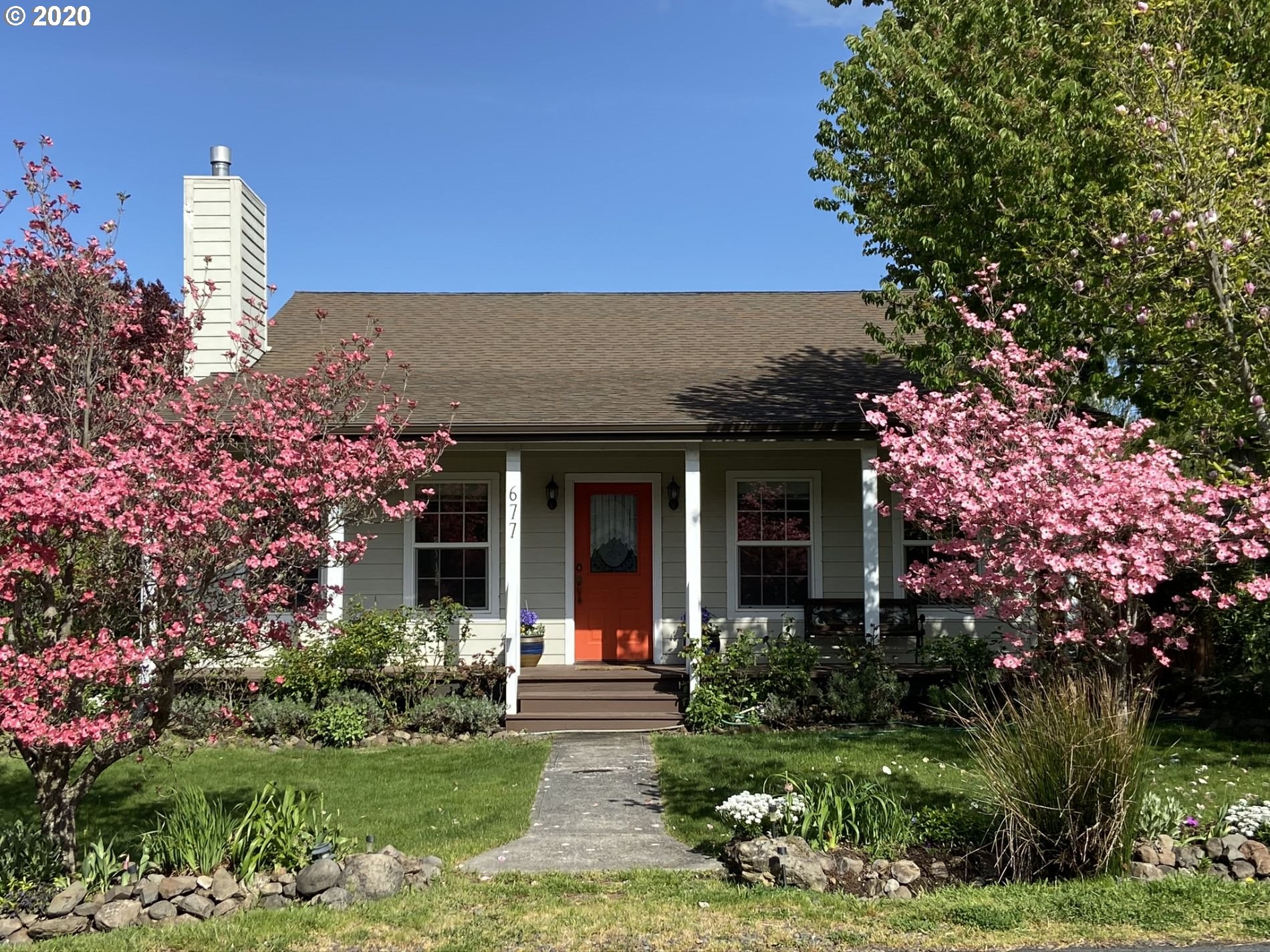 677 Parsons Road Hood River, OR 97031 - Photo 2 of 16 Gallery Image 2