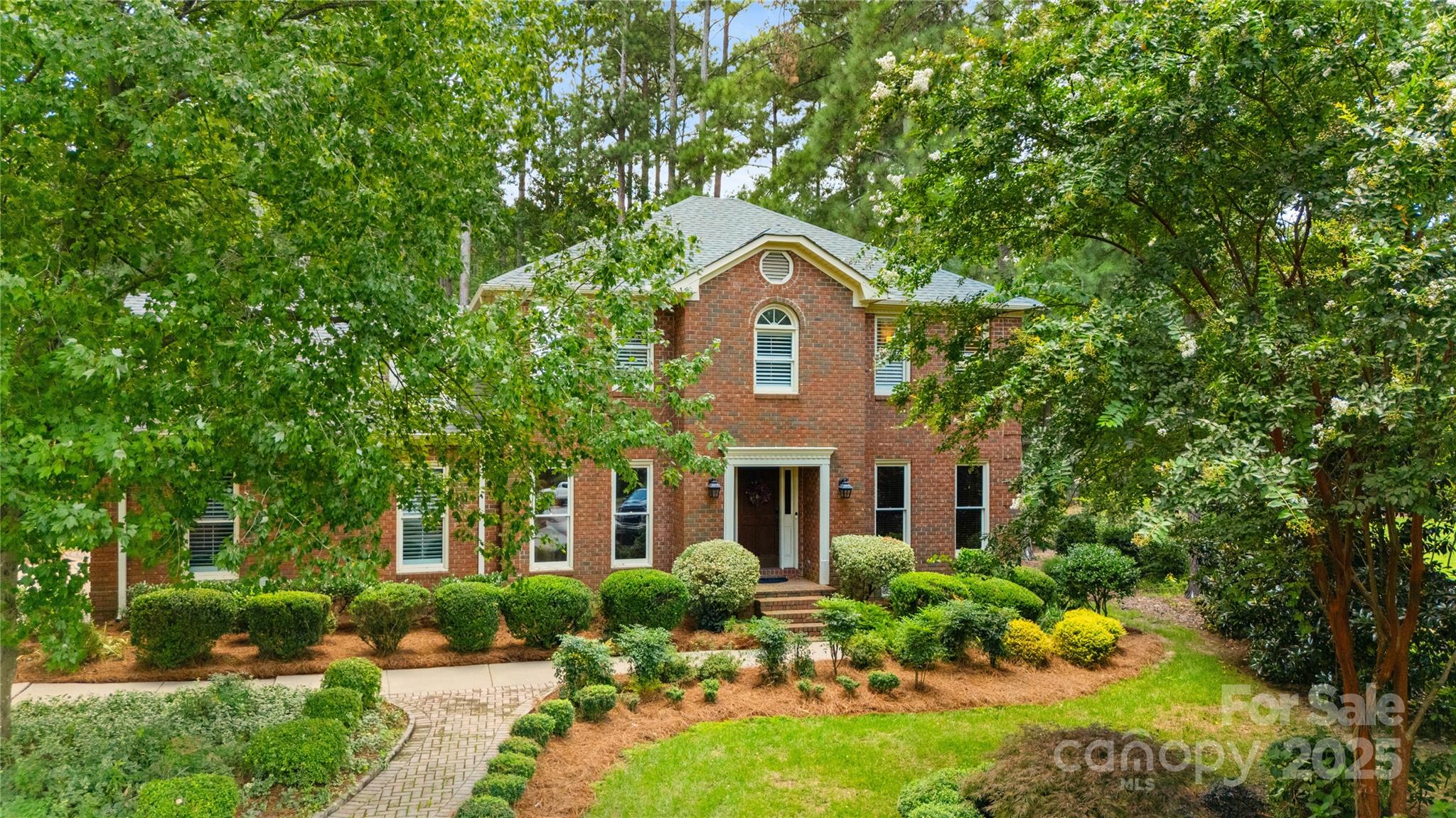 226 Longleaf Road Spartanburg, SC 29301 - Photo 1 of 29 Gallery Image 1