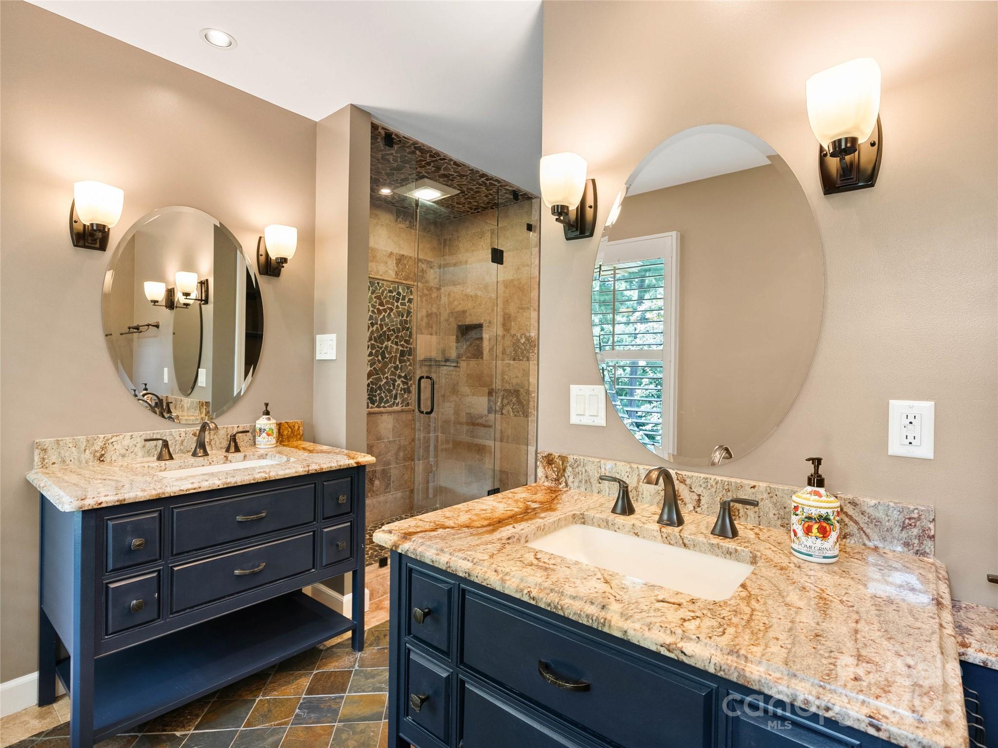 226 Longleaf Road Spartanburg, SC 29301 - Photo 12 of 29 Gallery Image 12