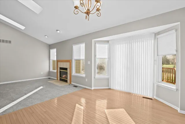 $340,000 | 462 Woodhaven Drive, Walled Lake, MI 48390