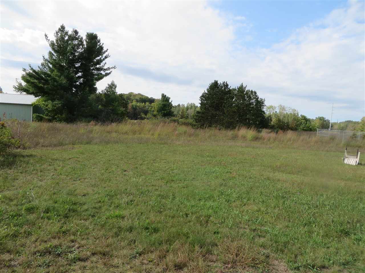 727 North Keystone Road Traverse City, MI 49696 - Photo 21 of 24 1867884-20.JPG
