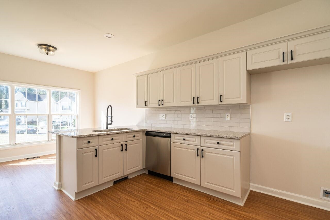 4204 Beacon Crest Way Raleigh, NC 27604 - Photo 15 of 29 Photo 15