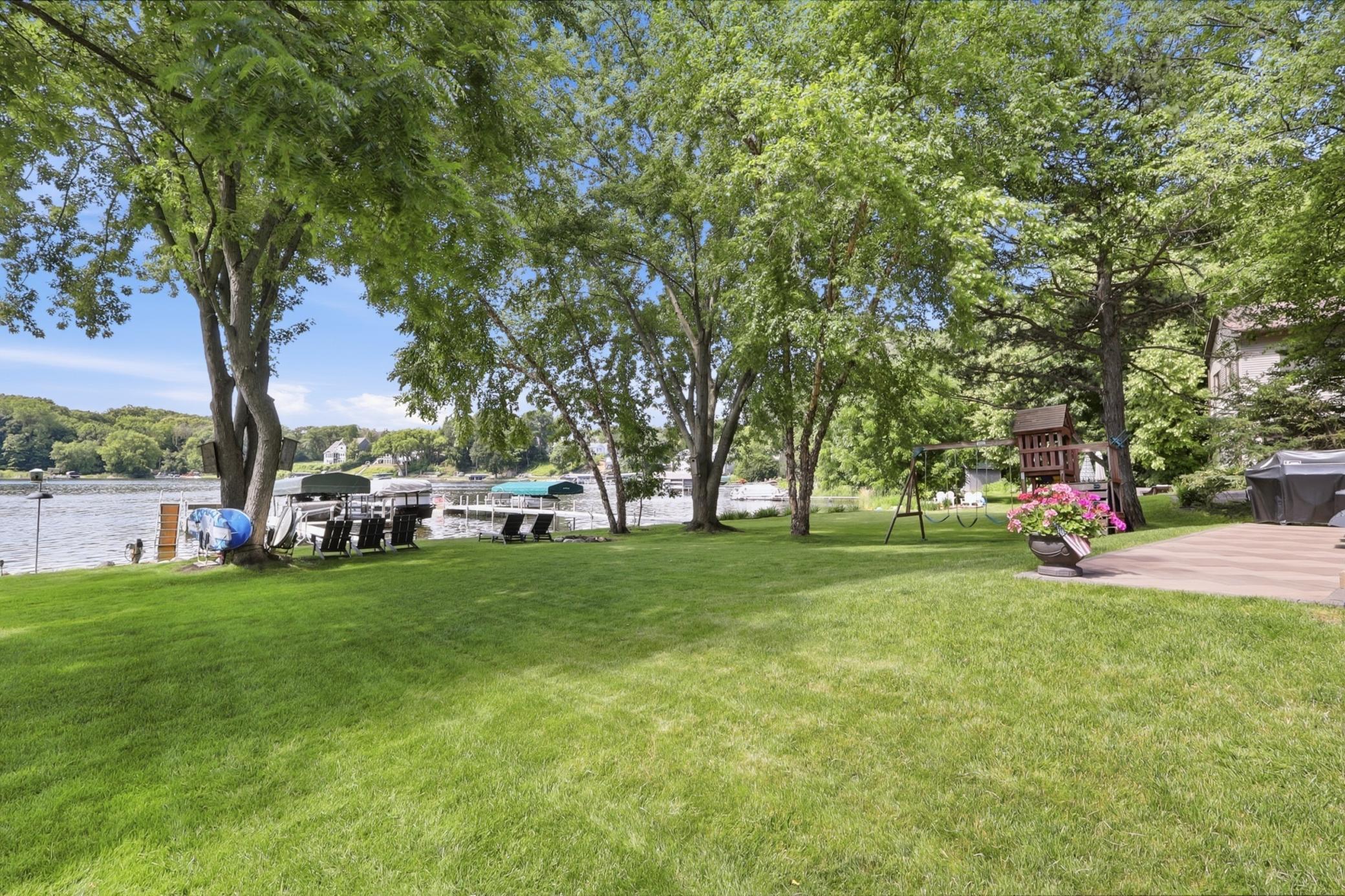 9247 Lake Riley Boulevard Chanhassen, MN 55317 - Photo 40 of 56